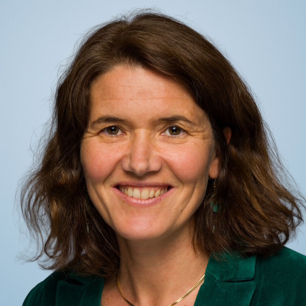 Dr Claire MEYNIEL